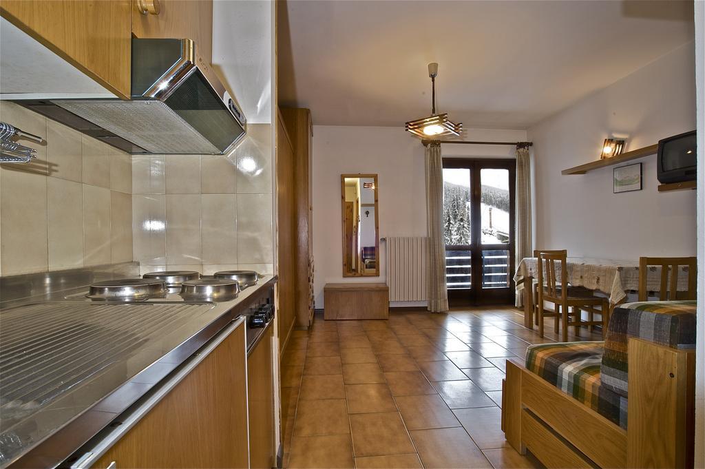 Residence Raffaella Santa Caterina Valfurva Pokój zdjęcie